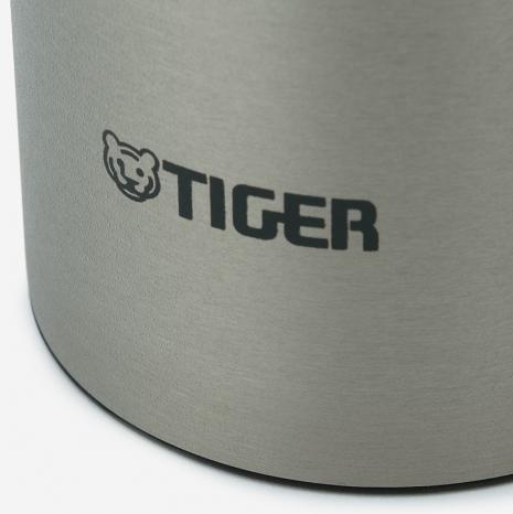 Tiger 真空断熱ステンレスボトル Mcz S080 0 8l 抗菌加工せん チタニウムオーア 1 001 5 000円 Actus Online アクタスオンライン Actus Online
