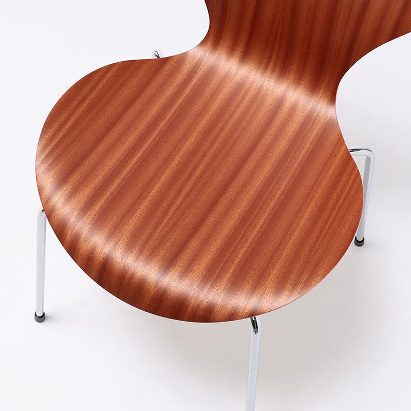 セブンチェア アクタス限定モデル」販売中！高級木材「サペリ