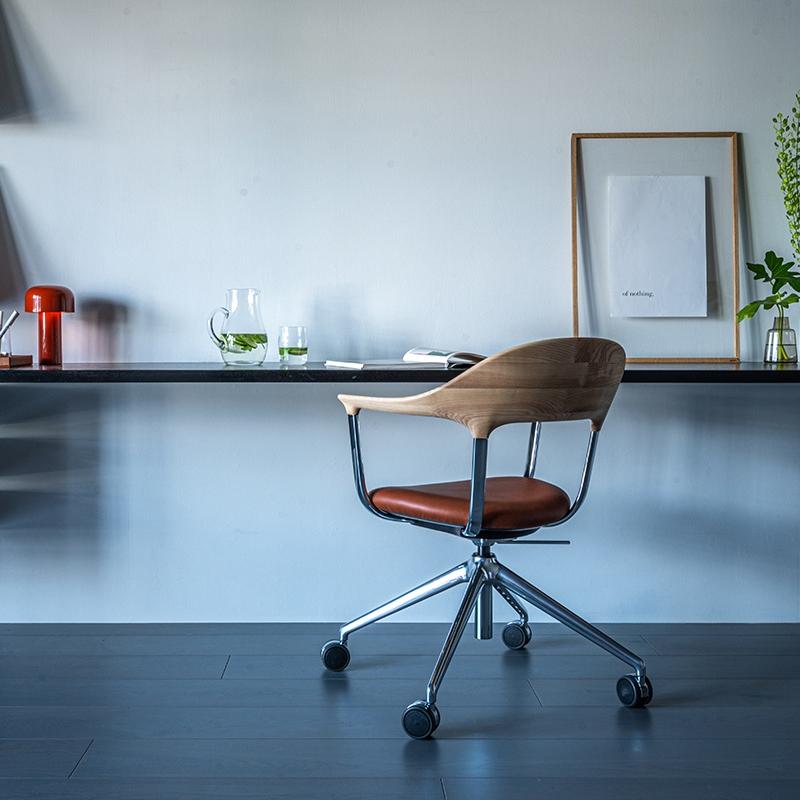 アクタスACTUS レザーチェア